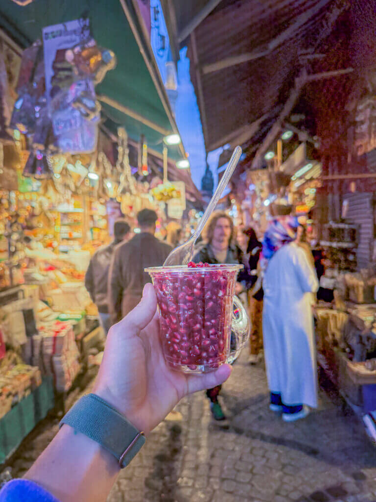 street food pomegranate istanbul