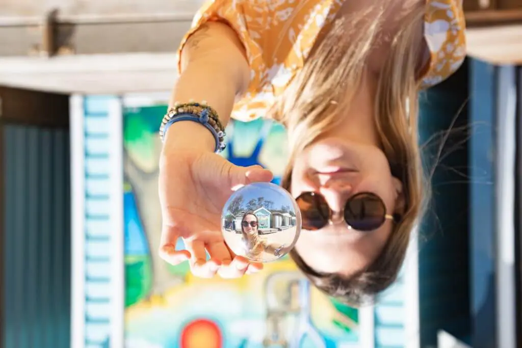reverse selfie lens ball