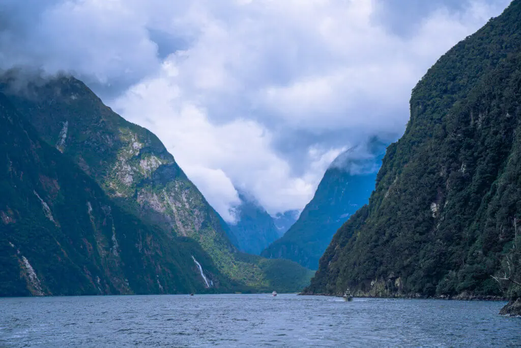 Milford Sound boat cruise view