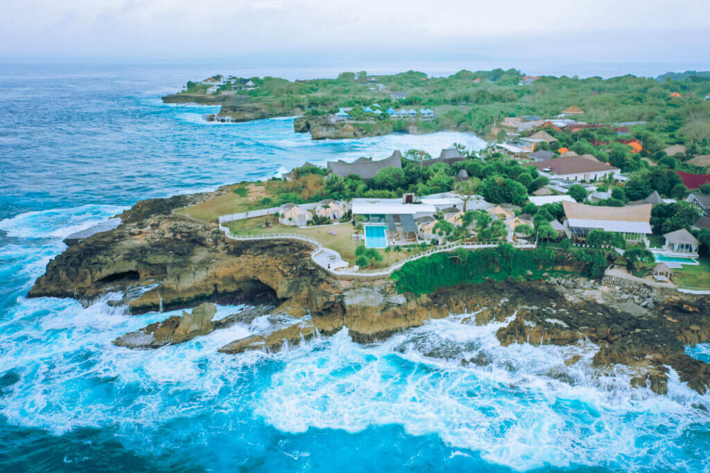 Naluna Lembongan cliffside boutique glamping property Nusa Lembongan