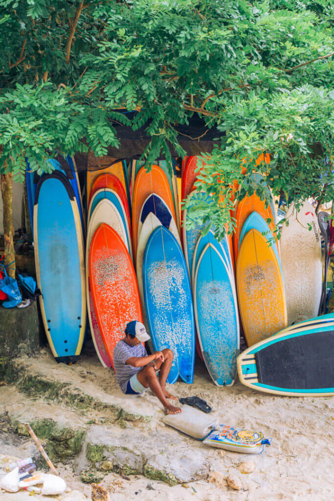 Nusa lembongan bali surfing rental