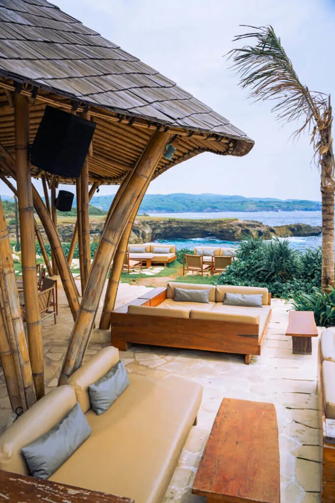 Arna ocean lounge