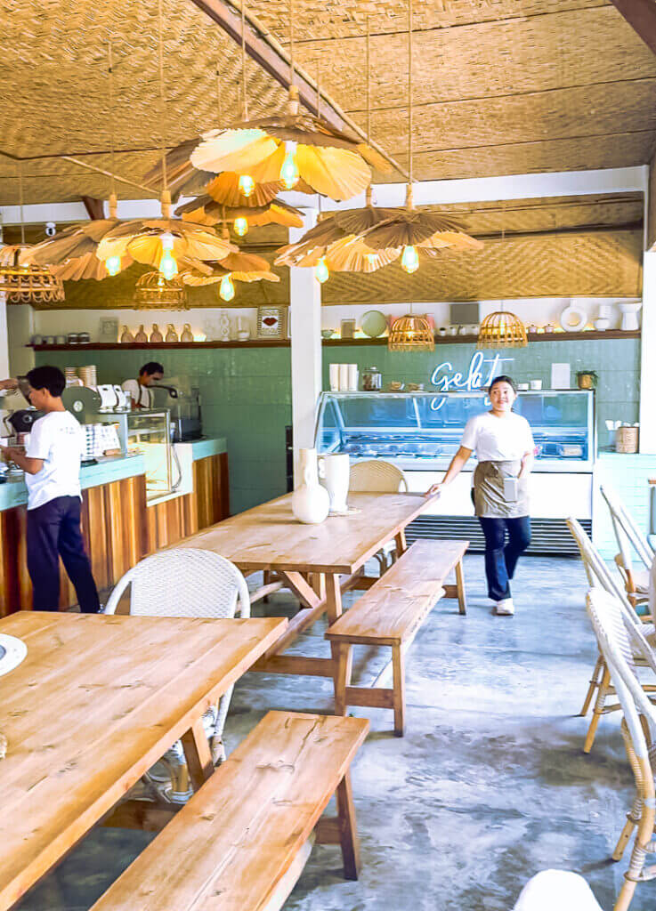 Let's Bake Lembongan Bakery