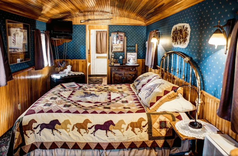 featherbed railroad bed and breakfast unique places to stay in california railroad cars