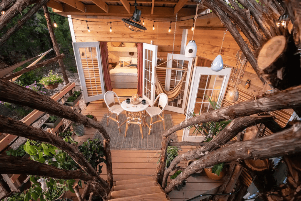 The Nest Treehouse Texas