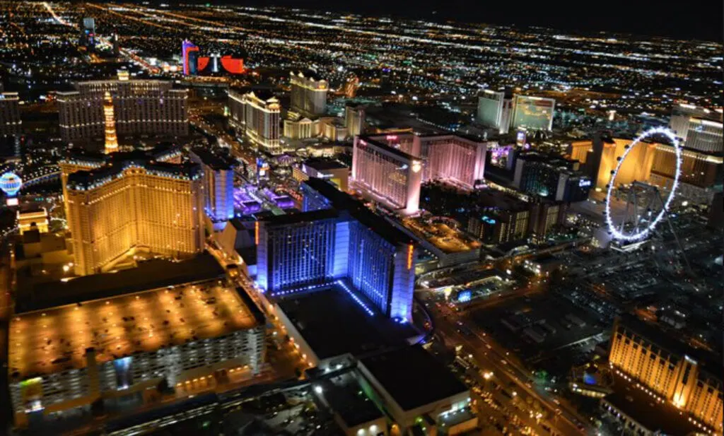 Las Vegas Helicopter tour at night - romantic things to do in vegas for couples
