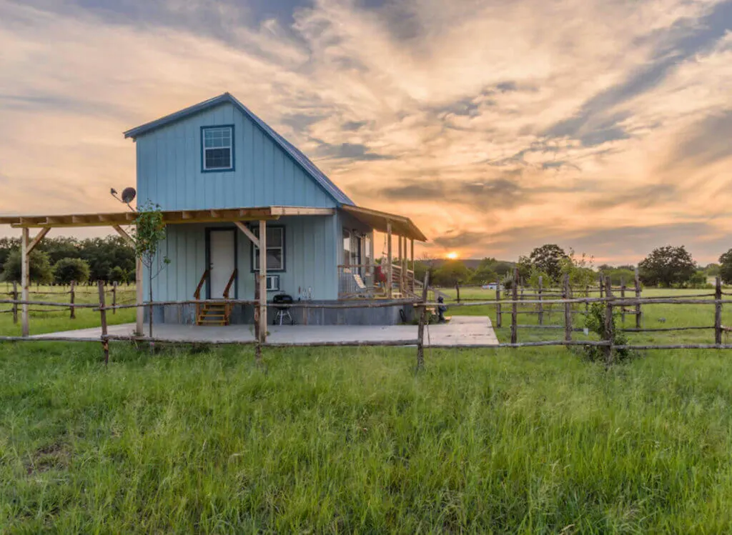 unique vacation rentals in fredericksburg TX cottage sunset