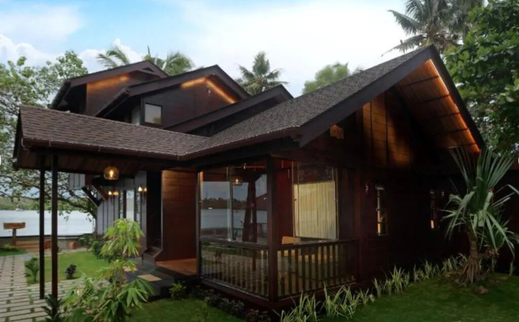 Maliekal heritance resort in cherai Kerala private cabin
