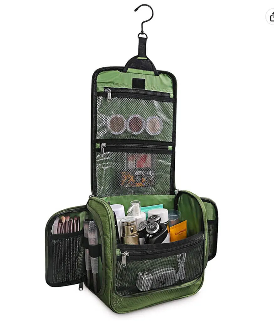 best travel gear hanging toiletry bag