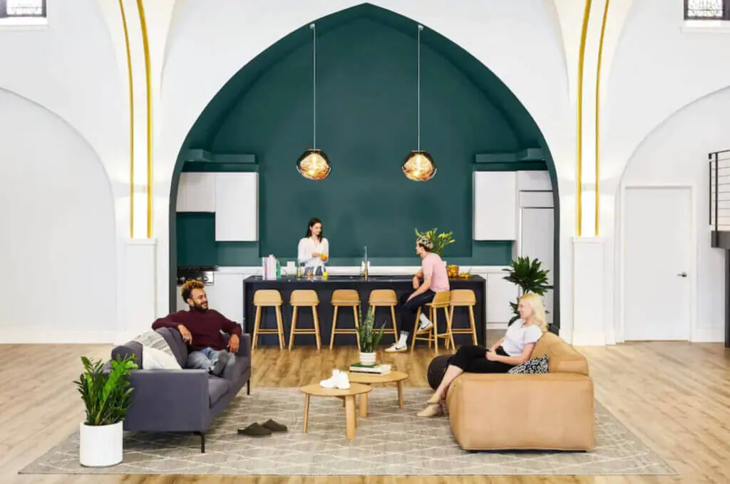 The deacon Philadelphia where to stay for large groups 