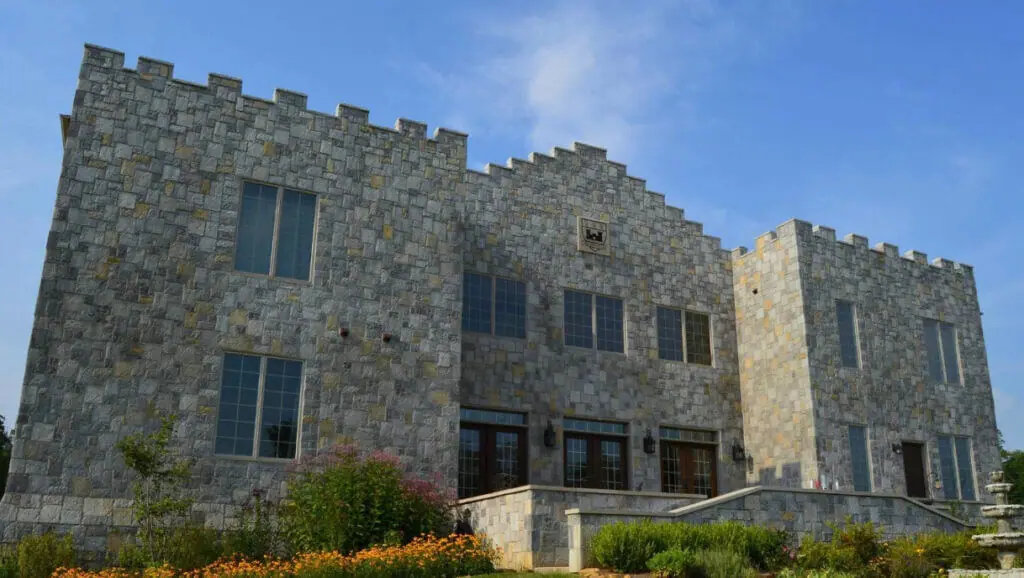 Exterior of Clayshire Castle in Bowling Green, Indiana