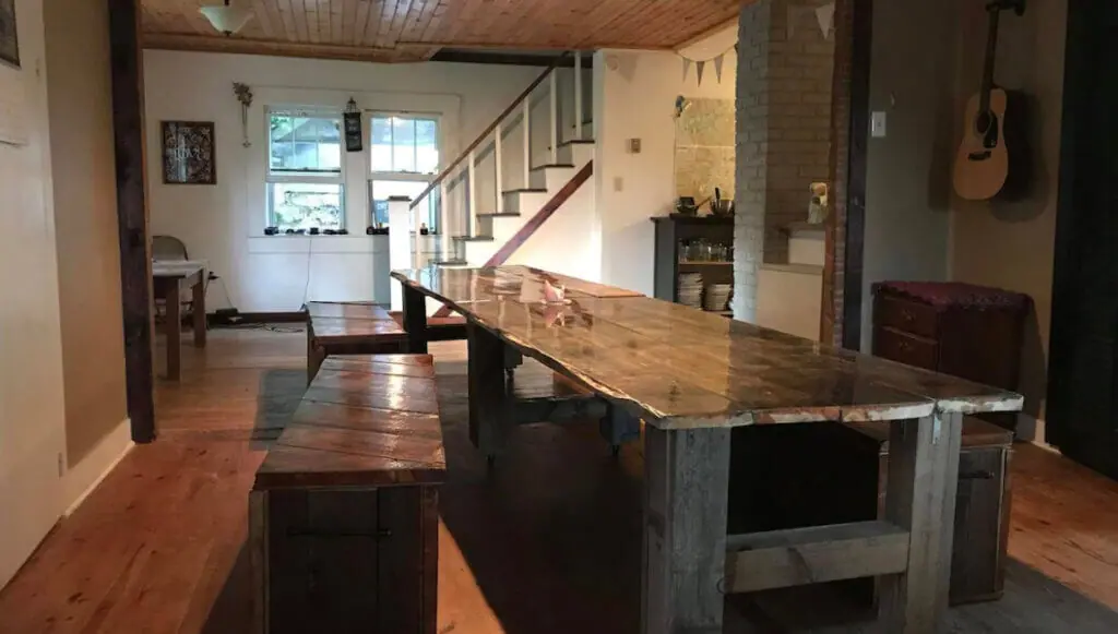 Dining and social area at Lost River Hostel