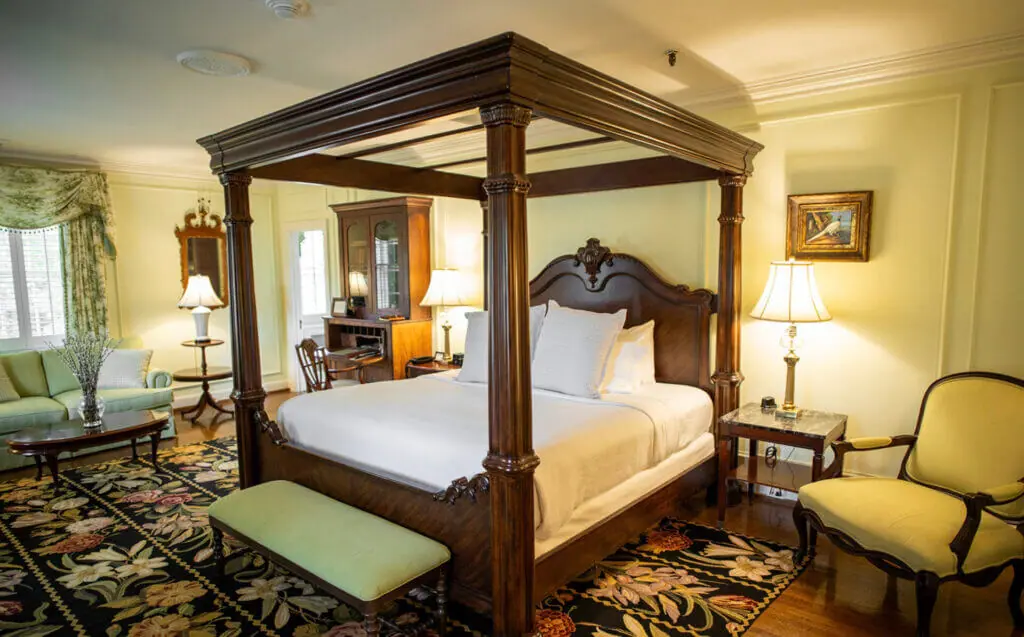 Accommodations of the Graylin Estate, cool places to stay in North Carolina