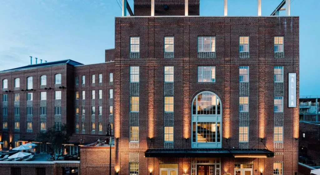 Exterior of cool hotel Alida, Savannah Georgia