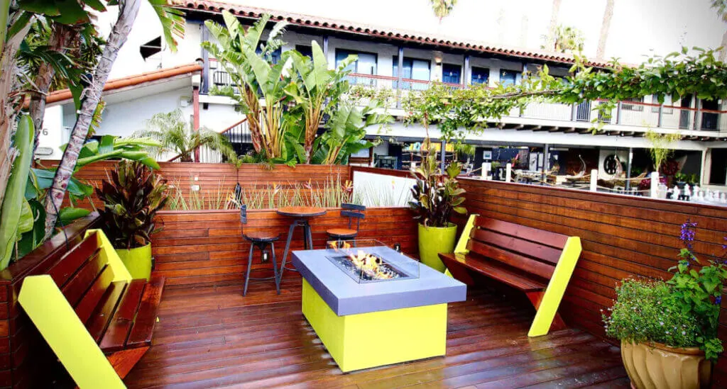 Exterior of fun hotel in Santa Barbara, Haley Hotel