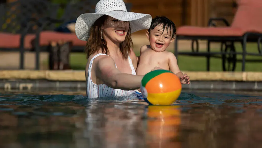 The pool at the WildCatter Ranch