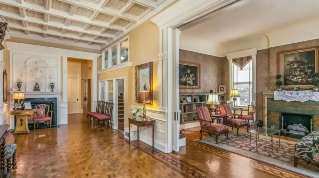 Inside Chattanooga Unique stayes The Mayor’s Mansion Inn