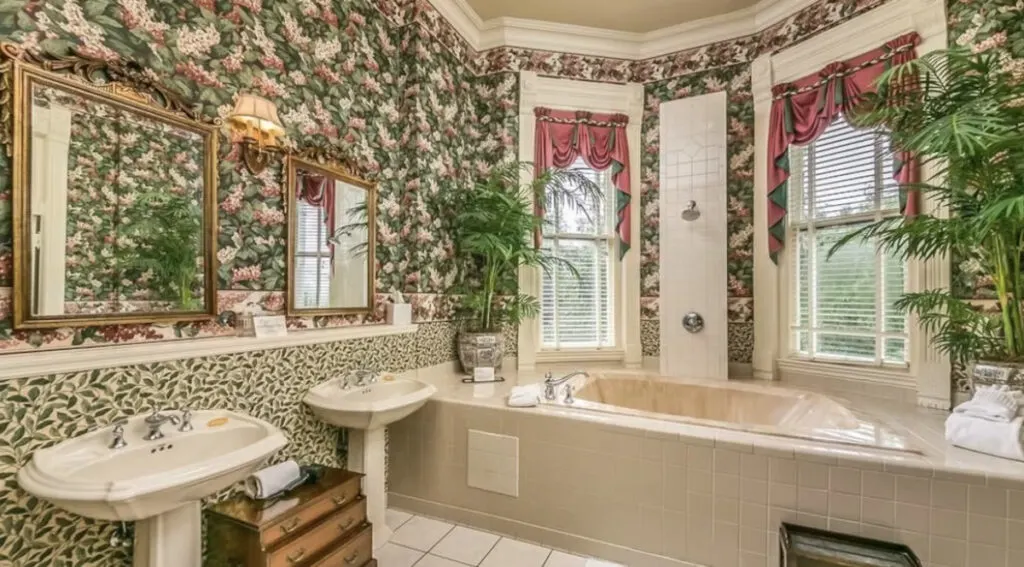 The bathtub at The Mayor’s Mansion Inn Chattanooga