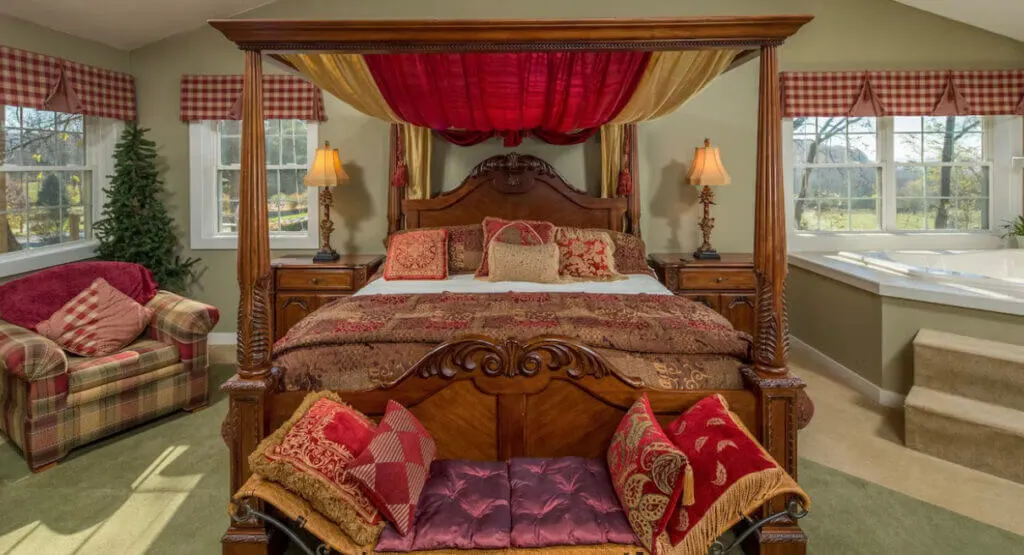 Goldmoor Inn & Resort interior design, Galena