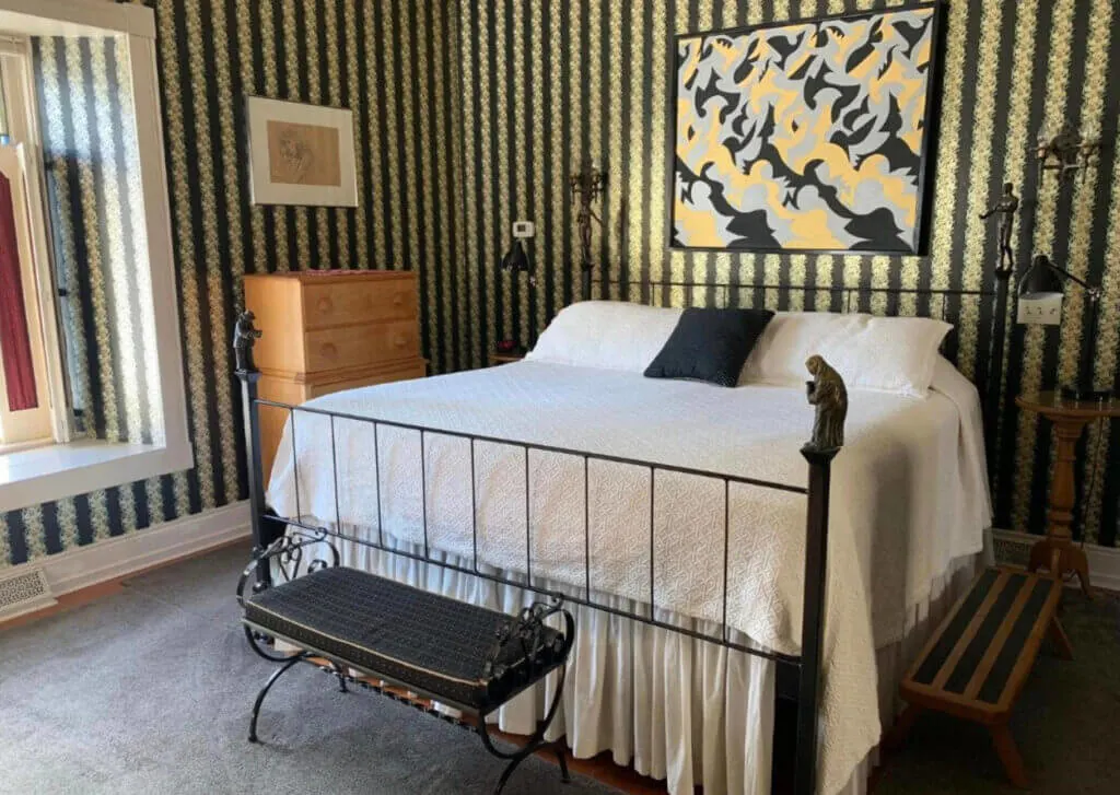 Charming interior design at Abe&rsquo;s Spring Street Guest House