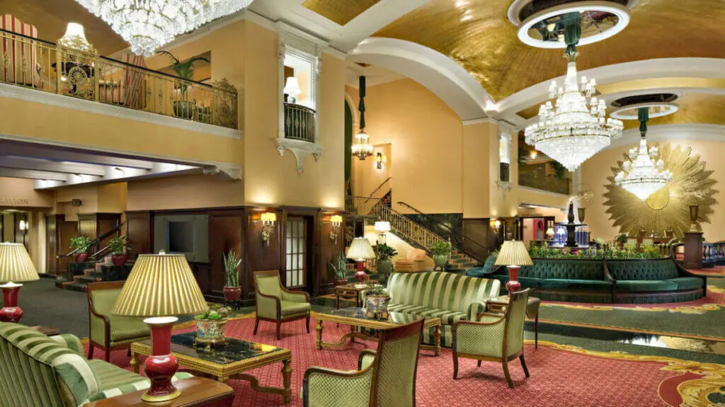Lobby of Amway Hotel