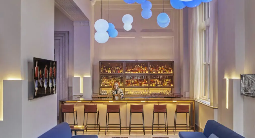 Romantic getaways in Kentucky, bar of hotel at 21C Museum Hotel Lexington