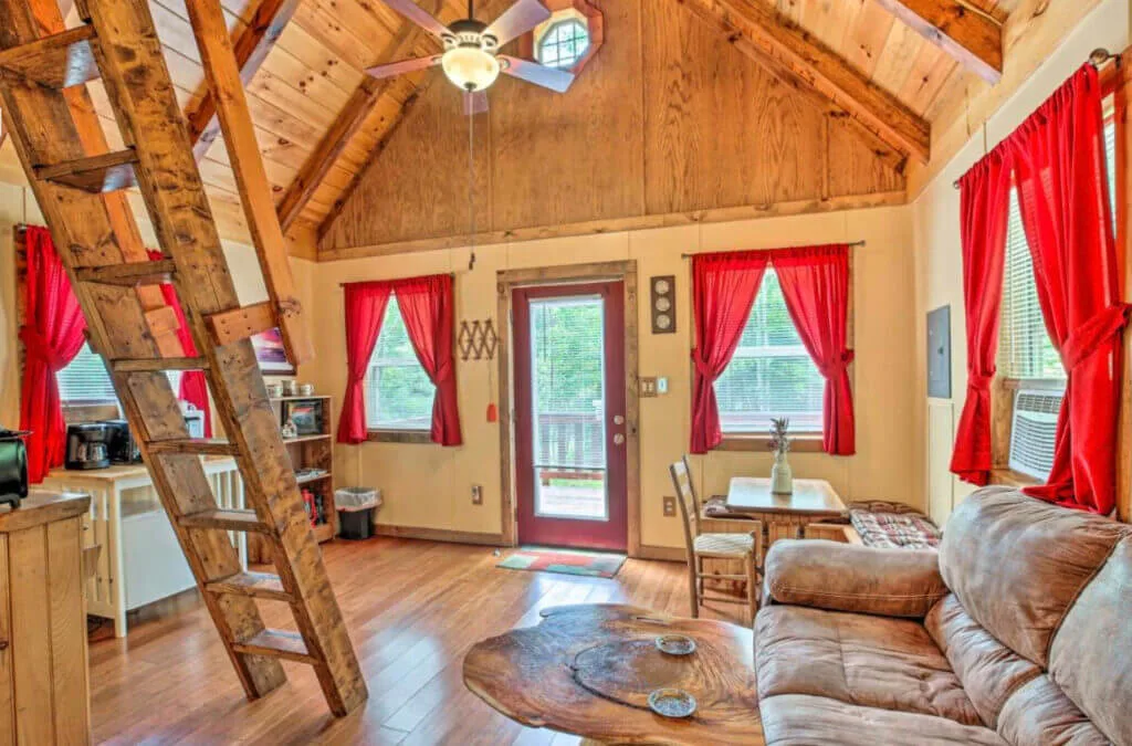 Best romantic cabins in Kentucky near Red River Gorge