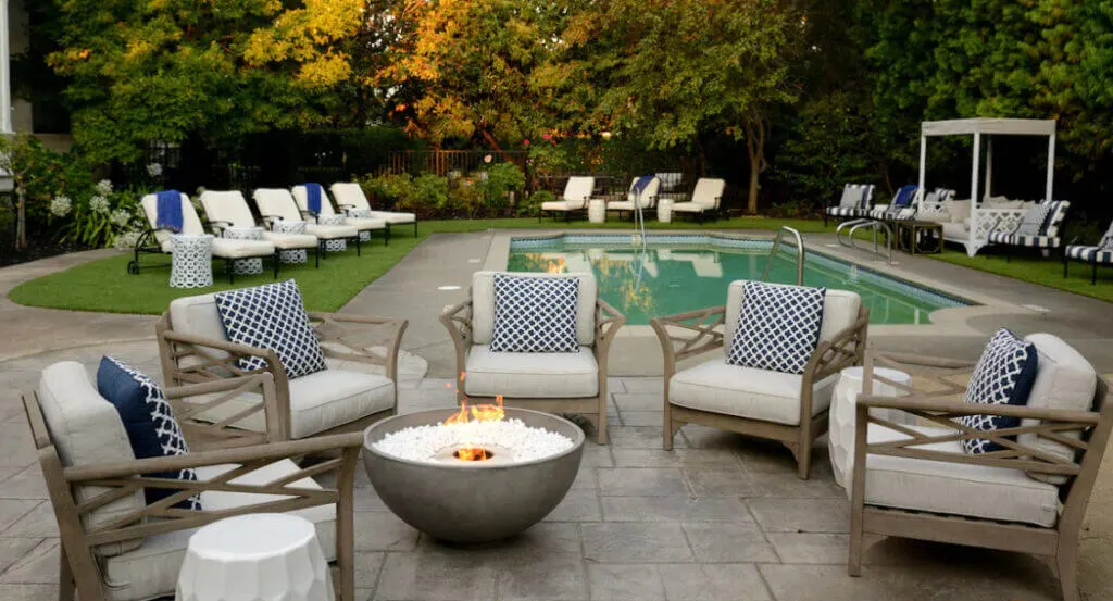 Poolside at the White House Napa Valley Inn