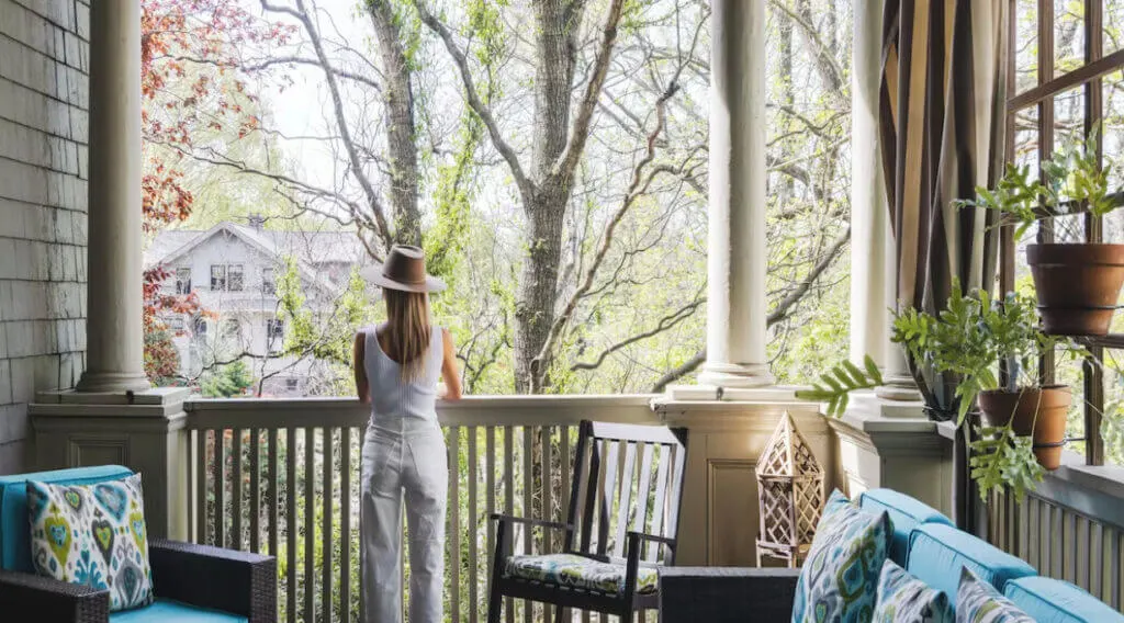 Princess Anne porch with views 