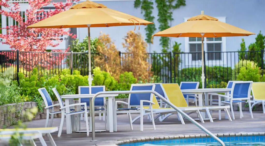 Pool area at Lithia Spring Resort
