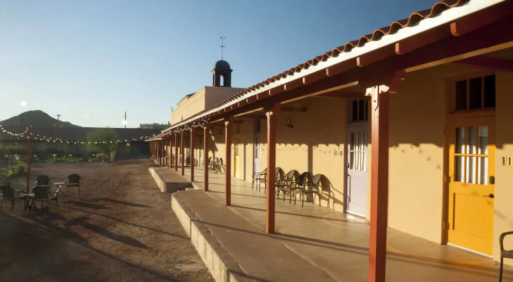 Exterior of Sonoran Desert Inn and Conference Center
