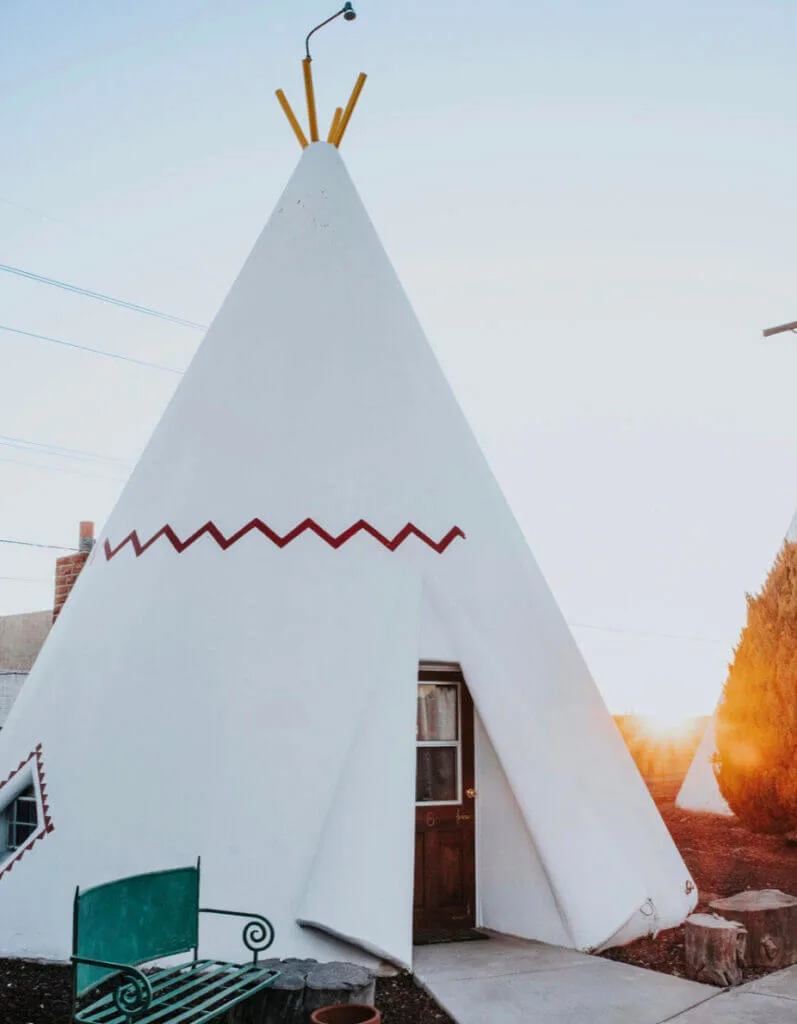 Wigwam Motel Arizona, cool lodging exterior https://sleepinawigwam.com/