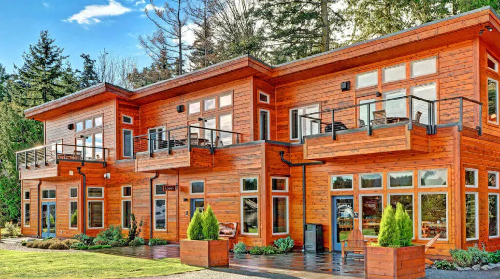 Cabins at Snug Harbor Resort, unique lodging in washington state