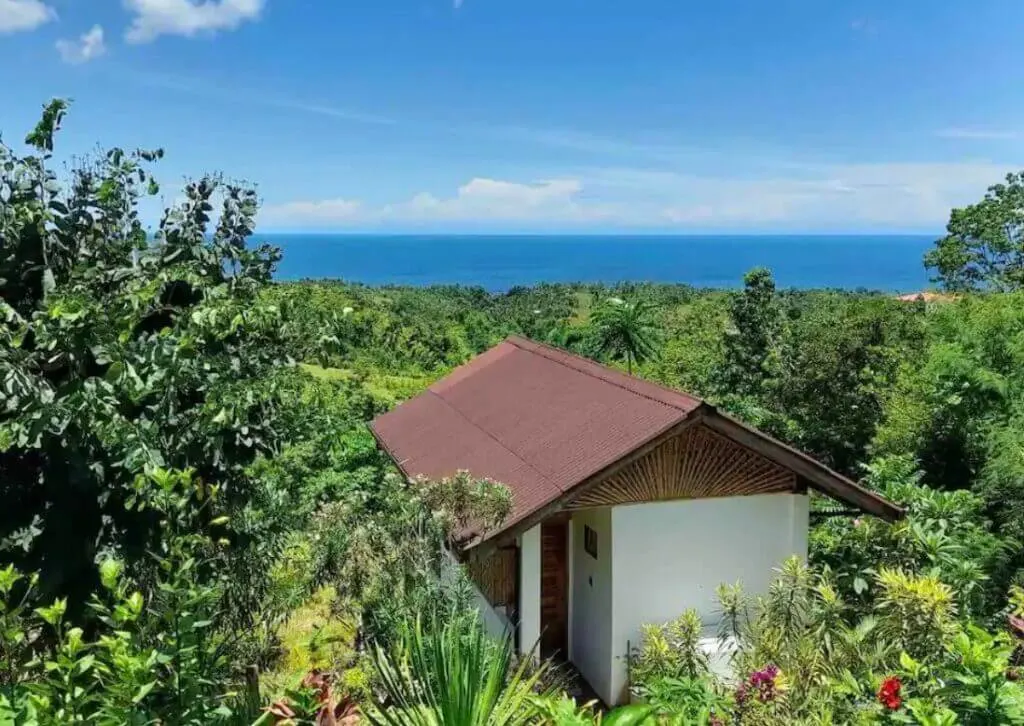 Kingfisher Airbnb mini house in Guindulman Bohol