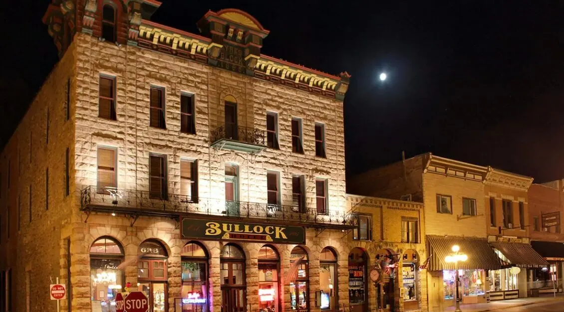 exterior of Bullock Hotel South Dakota