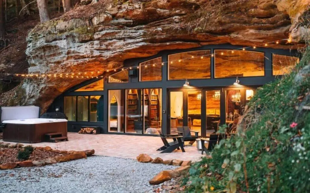 one of the most luxurious places to stay in Ohio in Rockbridge, The Cave