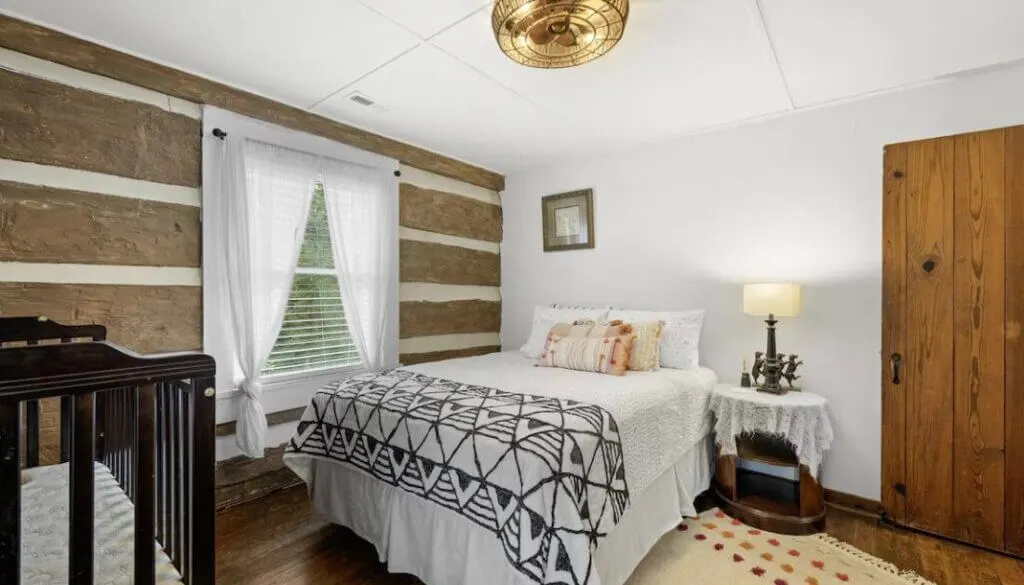 boutique room at Helmsberg Homestead in Nashville IN