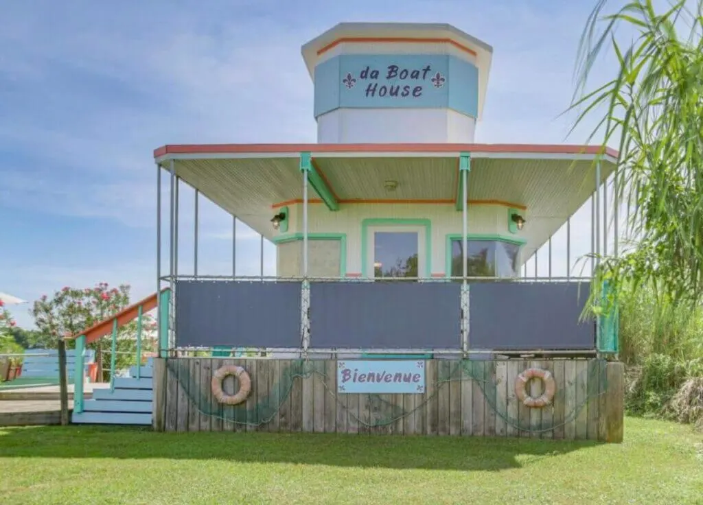 da boat house - hotel in houma LA 