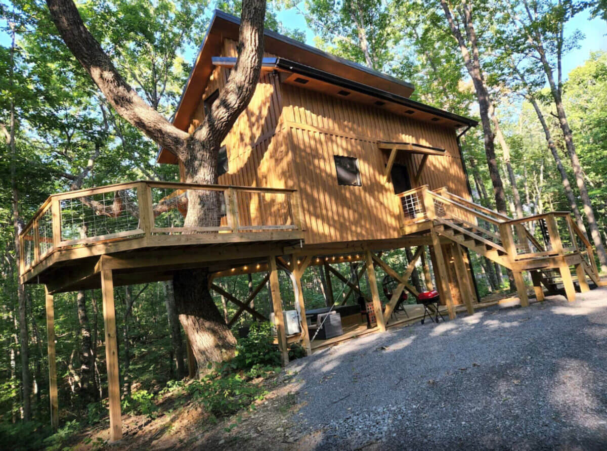 13 Tennessee Treehouse Rentals that Will Blow Your Mind in 2026