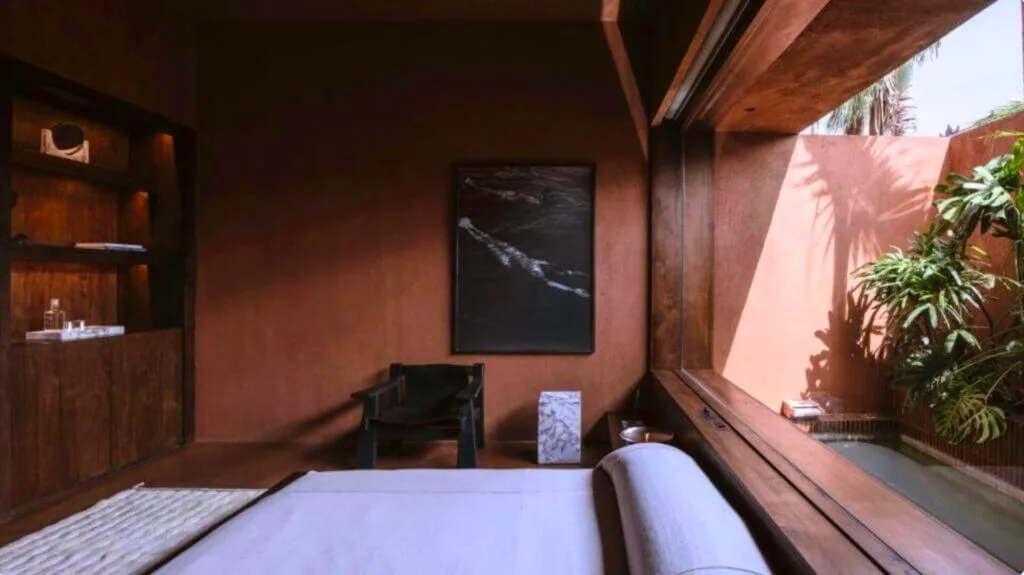 Further hotel rooms design