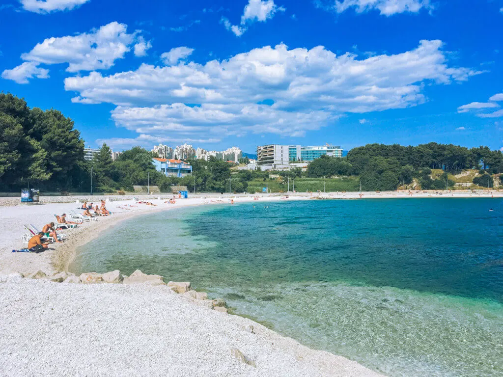 beaches in split croatia