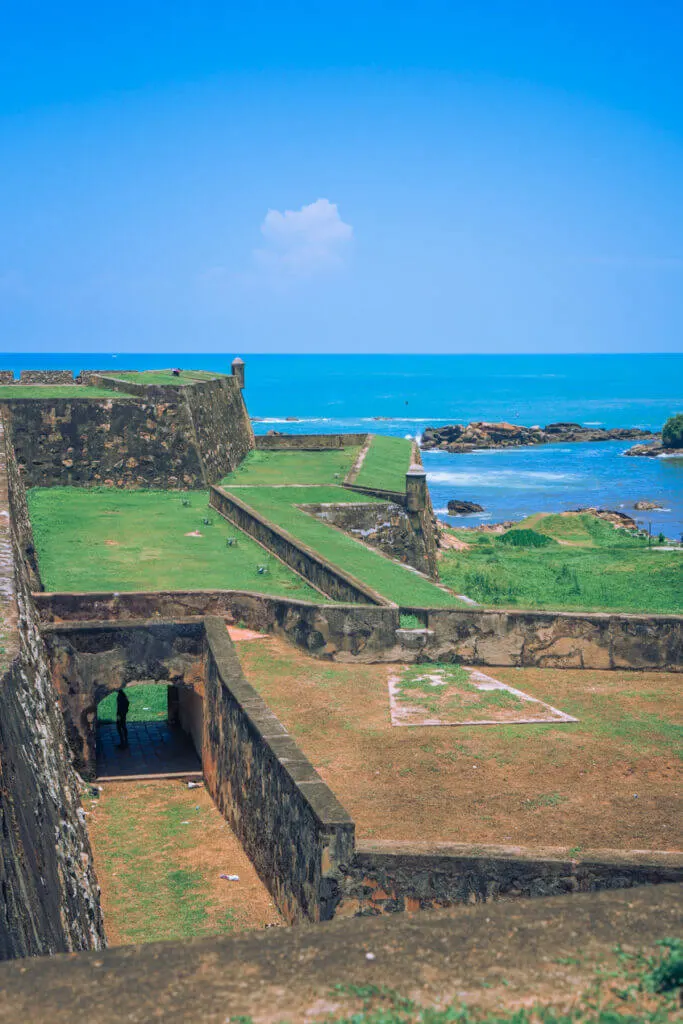 the incredible Galle fort - reasons to visit Sri Lanka!