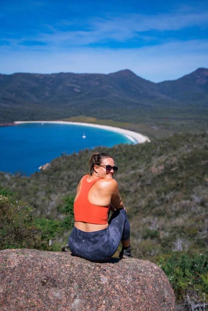 wineglass bay lookout