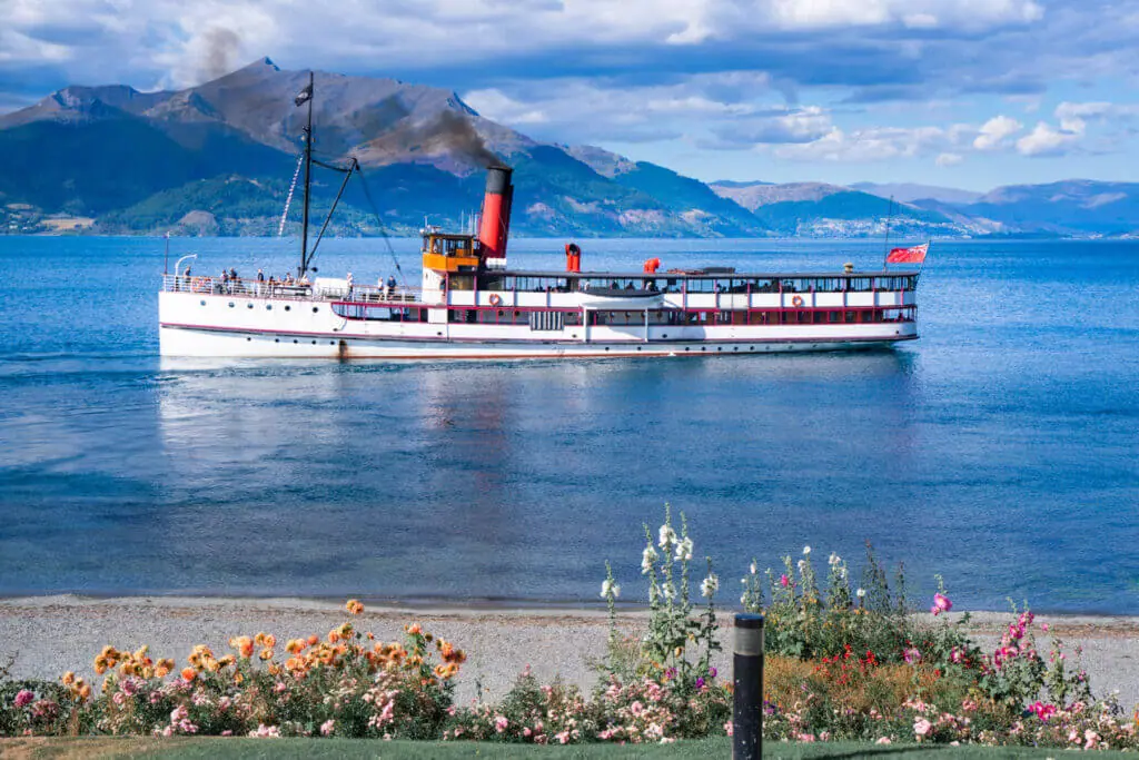 TSS Earnslaw cruise Queenstown