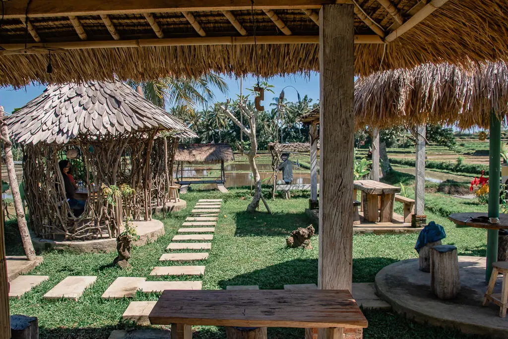 bubuh cheao ubud restaurant with a view