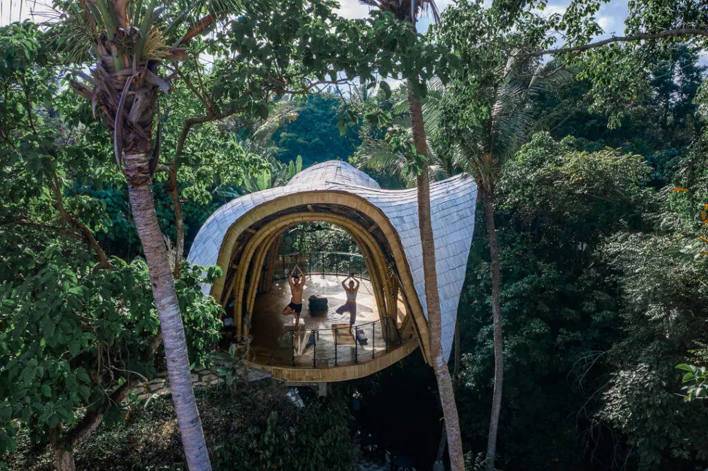 Ulaman Bali yoga shala clifftop