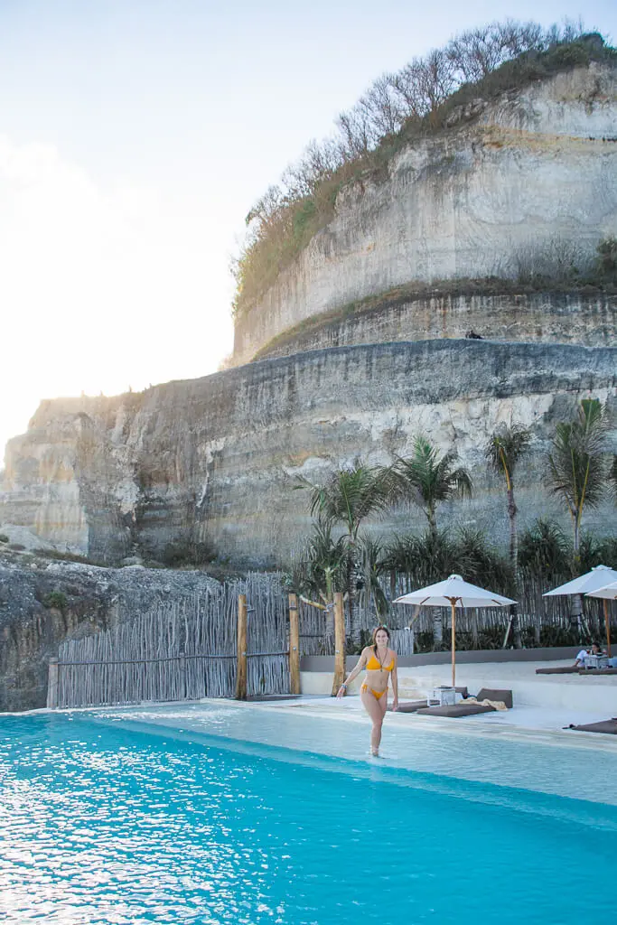 Palmilla Bali beach club best bars in Uluwatu cliffs