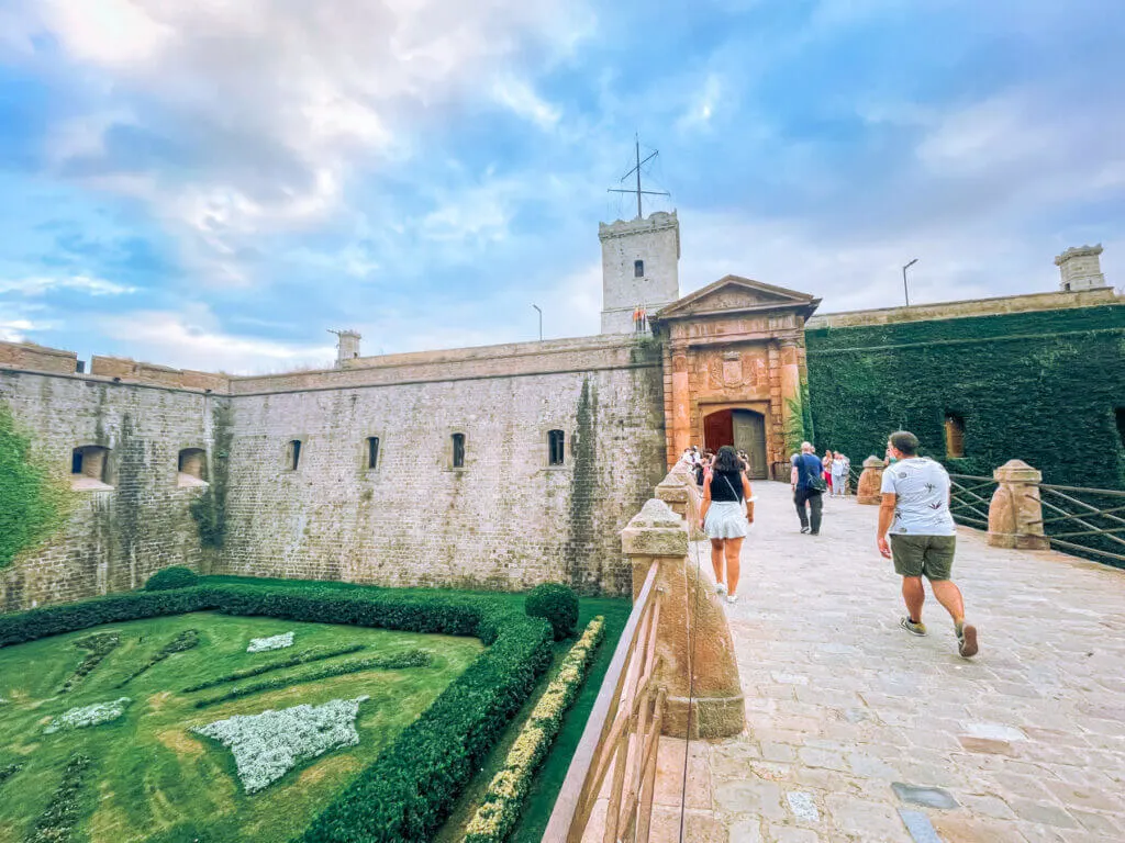 montjuic castle castell de montjuic