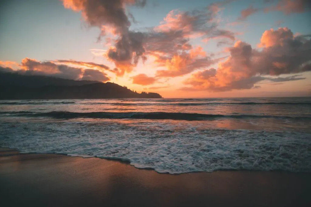 Hanalei Bay best Sunsets in Kauai