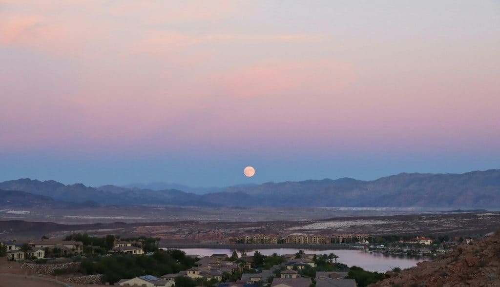 Lake Las Vegas best places to see sunset in vegas
